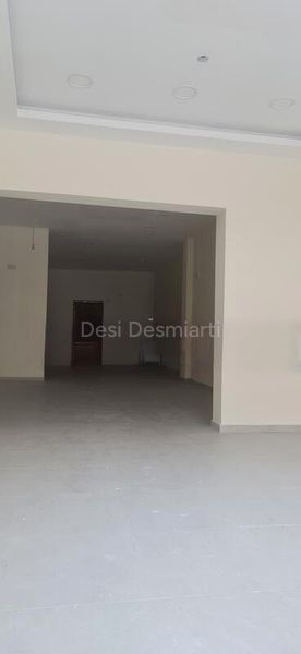 Shop / Shophouse for Sale in  Roberts Lane - Image 13
